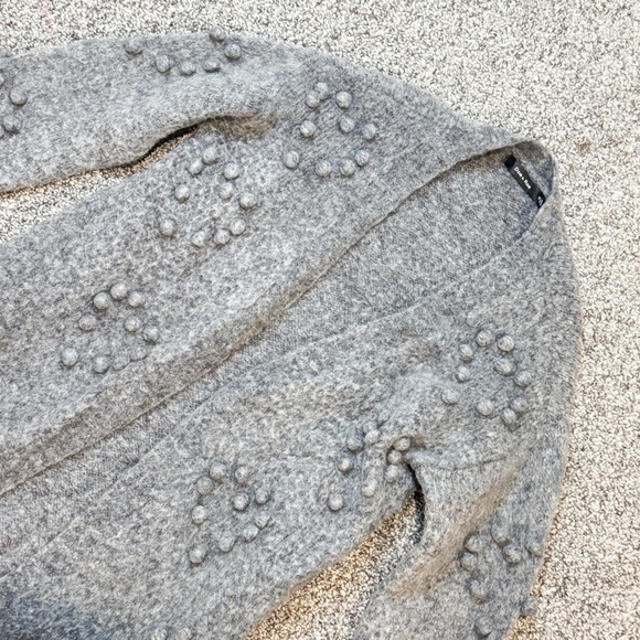 Doe & Rae Gray Textured Cardigan - Picture 4 of 7